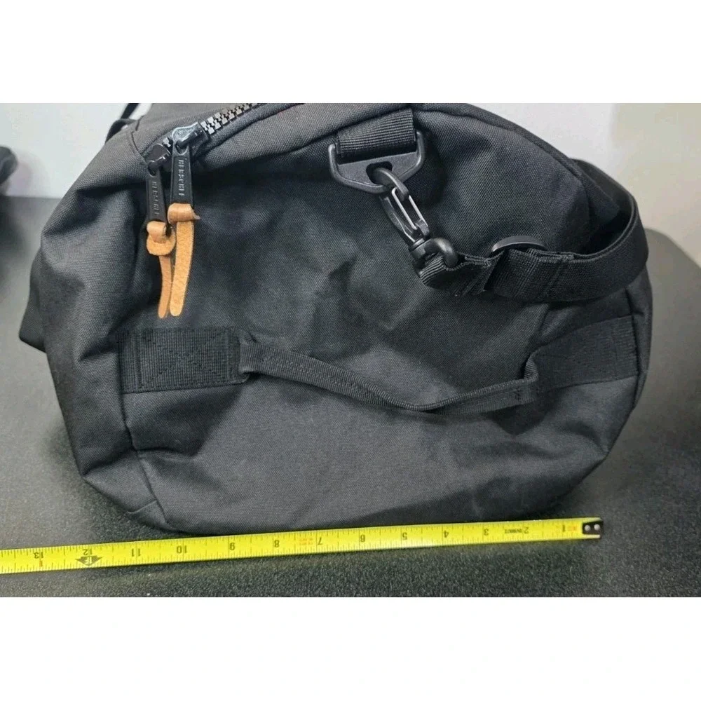 Herschel SUTTON Black Large Weekender Travel Duffel Bag NBA Gatorade Issued Game